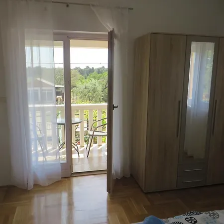 Filipovic Apartments With Pool Biograd Na Moru Exterior photo